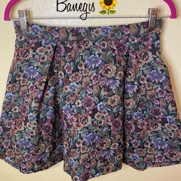 𝅺floral BCBGeneration skirt size‎ M - Picture 2 of 4
